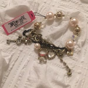 Betsey Johnson Charm bracelet